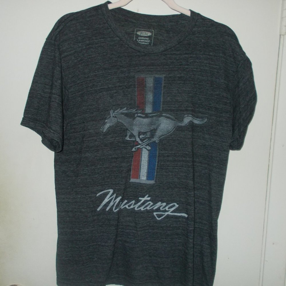 Ford Mustang Graphic Tee Gray/Multi Color Size Medium